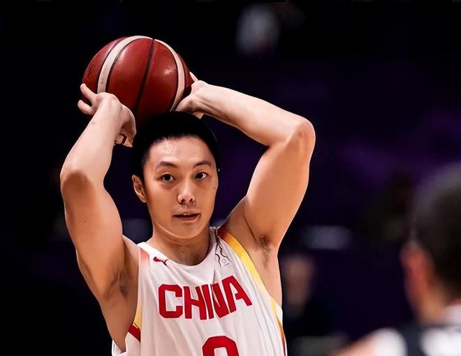 朱艺：中国职业联赛夏窗将在6月18日0点开放，7月22日24点关窗