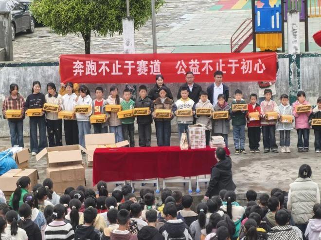 布伦森将赌注压在了自己和尼克斯身上,而尼克斯也回报了他的信任