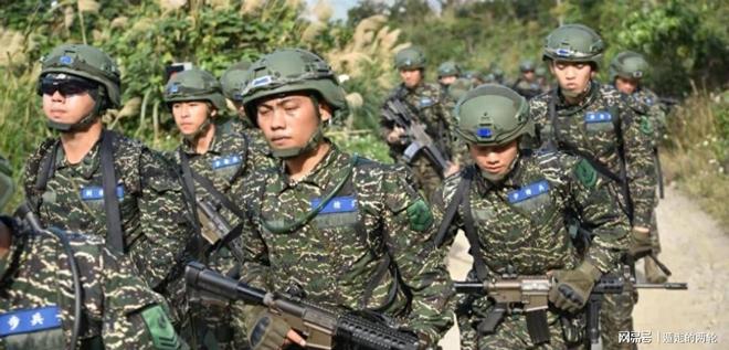弗拉格复出29+11独行侠送热火开季4连败，欧文18分字母哥29+15+11