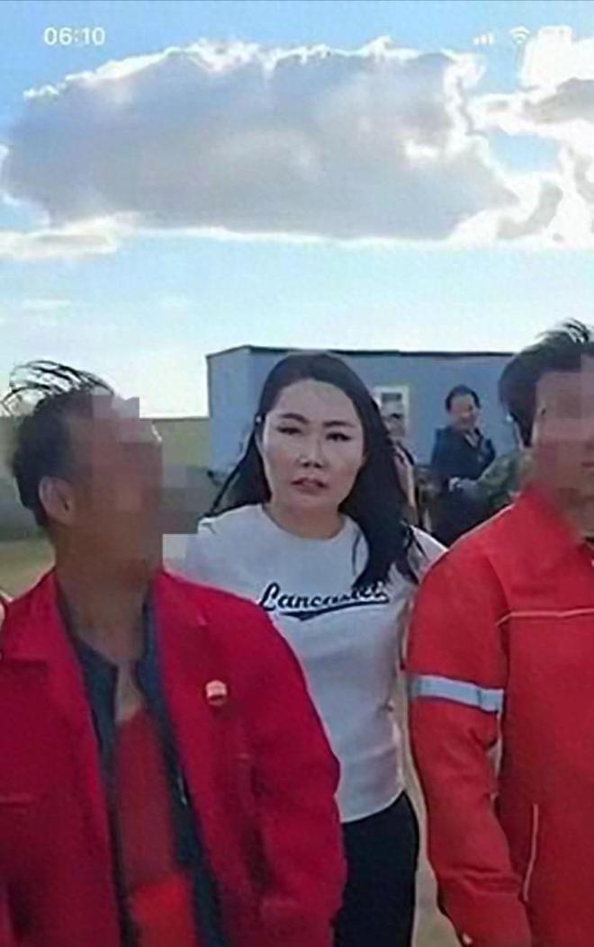 CBA速递!高诗岩因膝伤退出国家队,胡明轩再次披挂上阵,朱芳雨回宏远对接,广东再次谈王少杰
